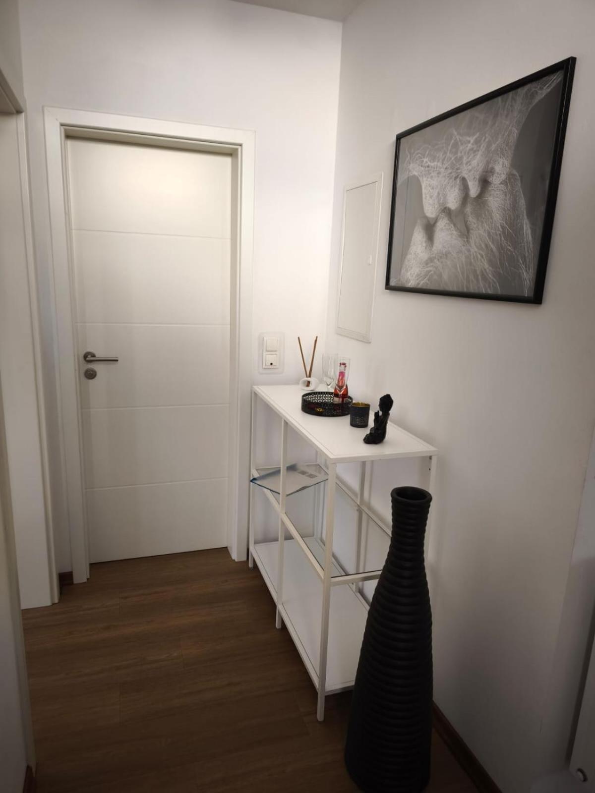 Wohnung In Muelheim-Kaerlich Luaran gambar